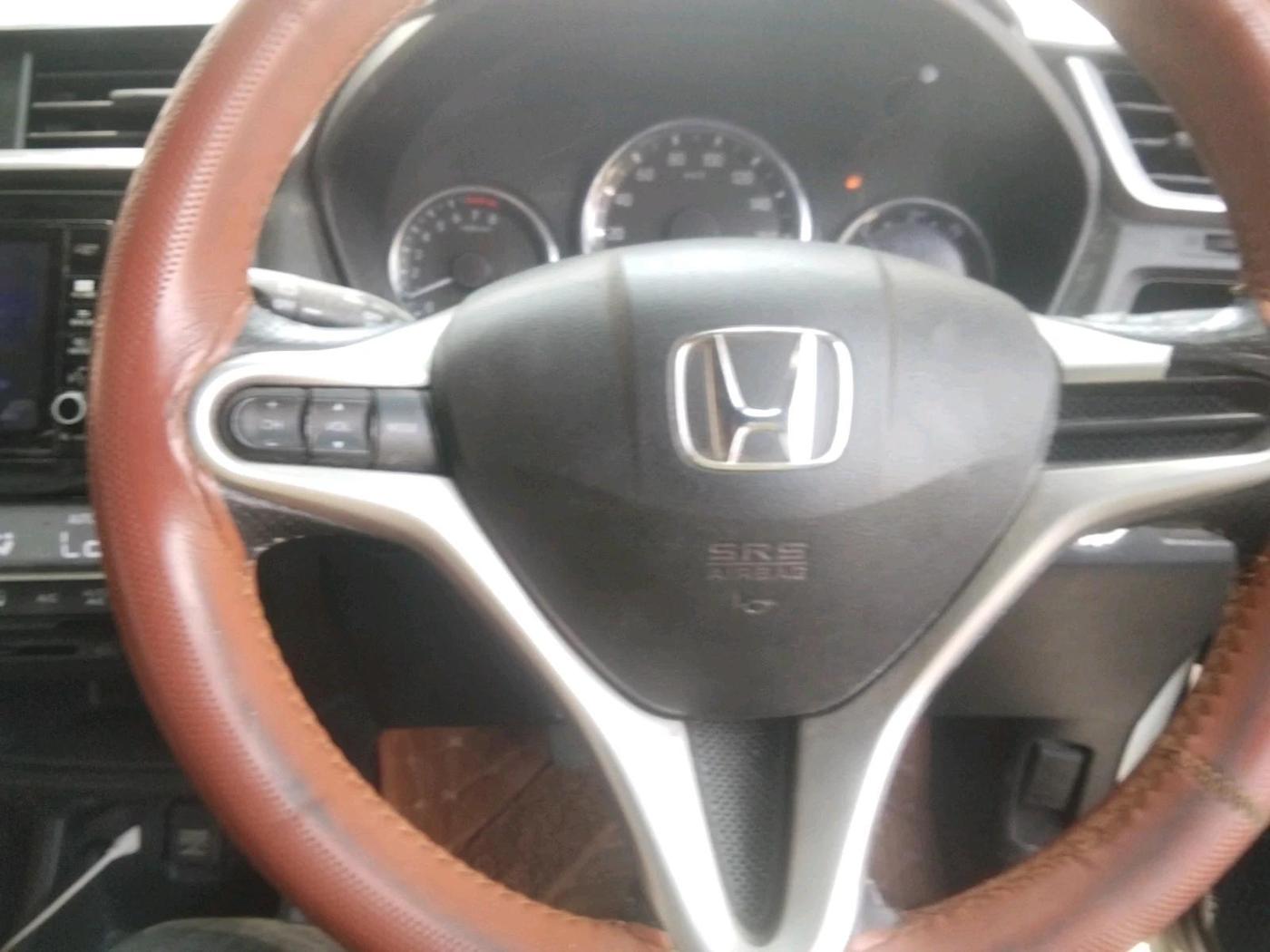 2018 Honda BR-V 1.5L I-VTEC V, Petrol, Manual, 39,896 km, interior
