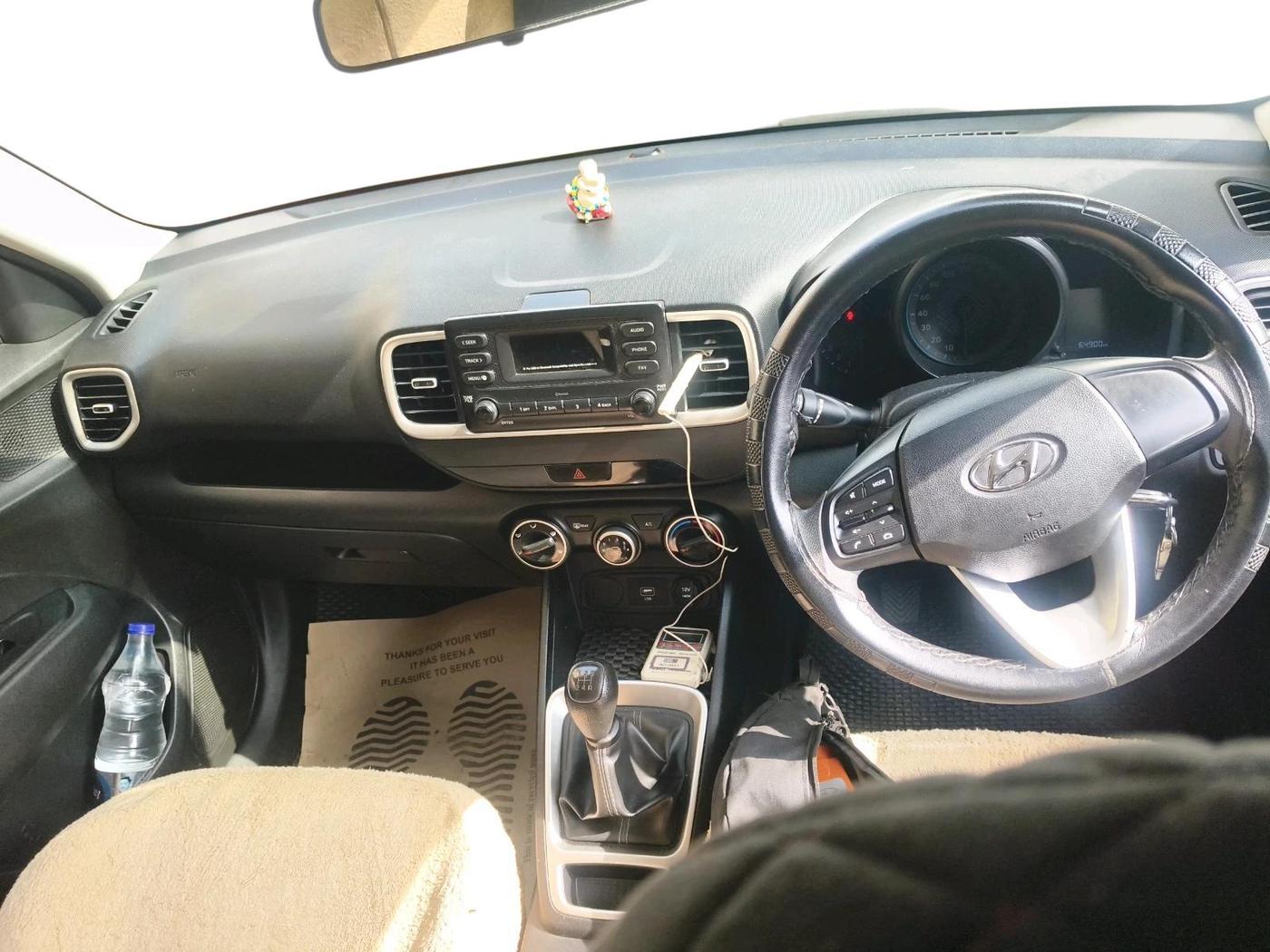 2021 Hyundai VENUE S 1.2, Petrol, Manual, 64,900 km, interior