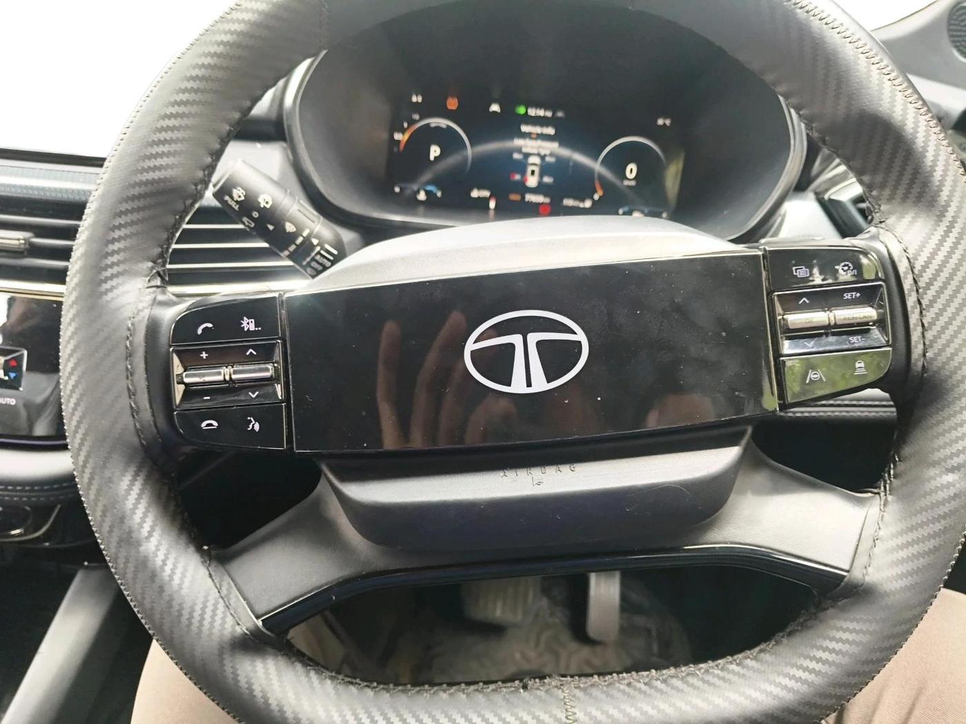 2023 Tata Harrier FEARLESS PLUS DARK EDITION AT, Diesel, Automatic, 77,659 km, interior