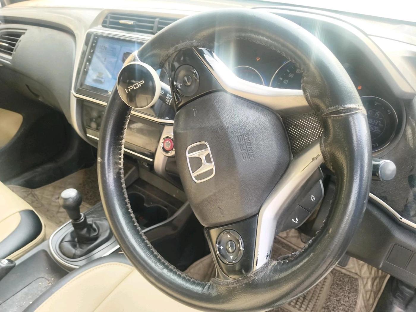 2015 Honda City 1.5L I-DTEC VX, Diesel, Manual, 1,18,337 km, interior