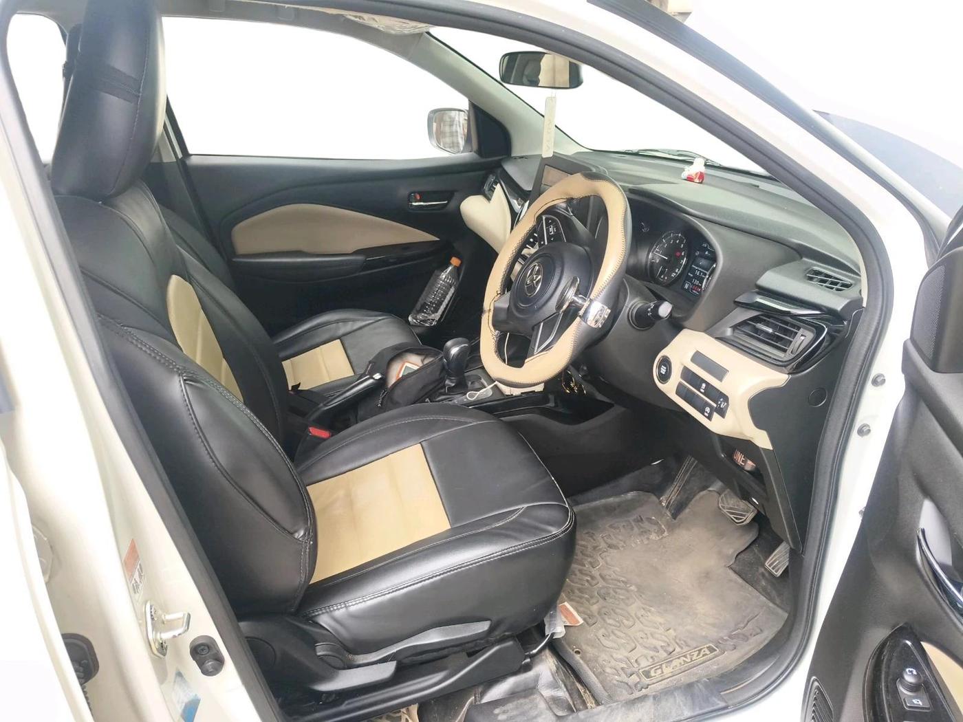 2025 Toyota Glanza G AMT, Petrol, Automatic, 13,842 km, interior