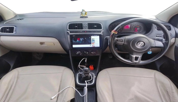 2012 Volkswagen Polo HIGHLINE1.2L, Petrol, Manual, 86,214 km, interior