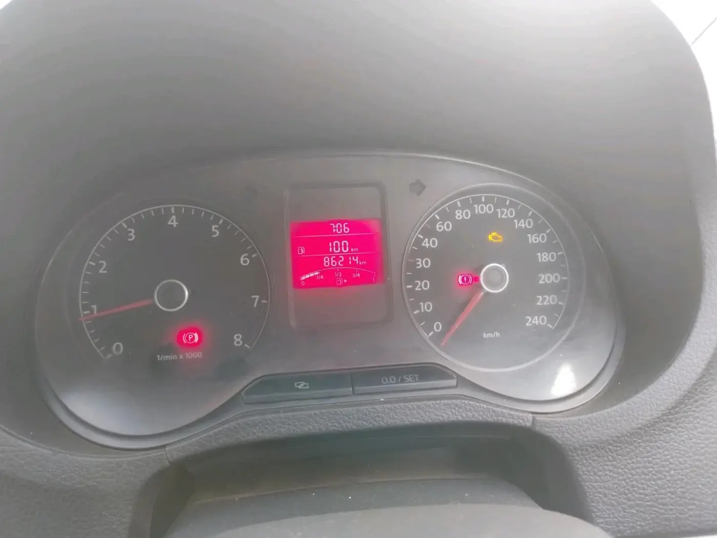 2012 Volkswagen Polo HIGHLINE1.2L, Petrol, Manual, 86,214 km, interior