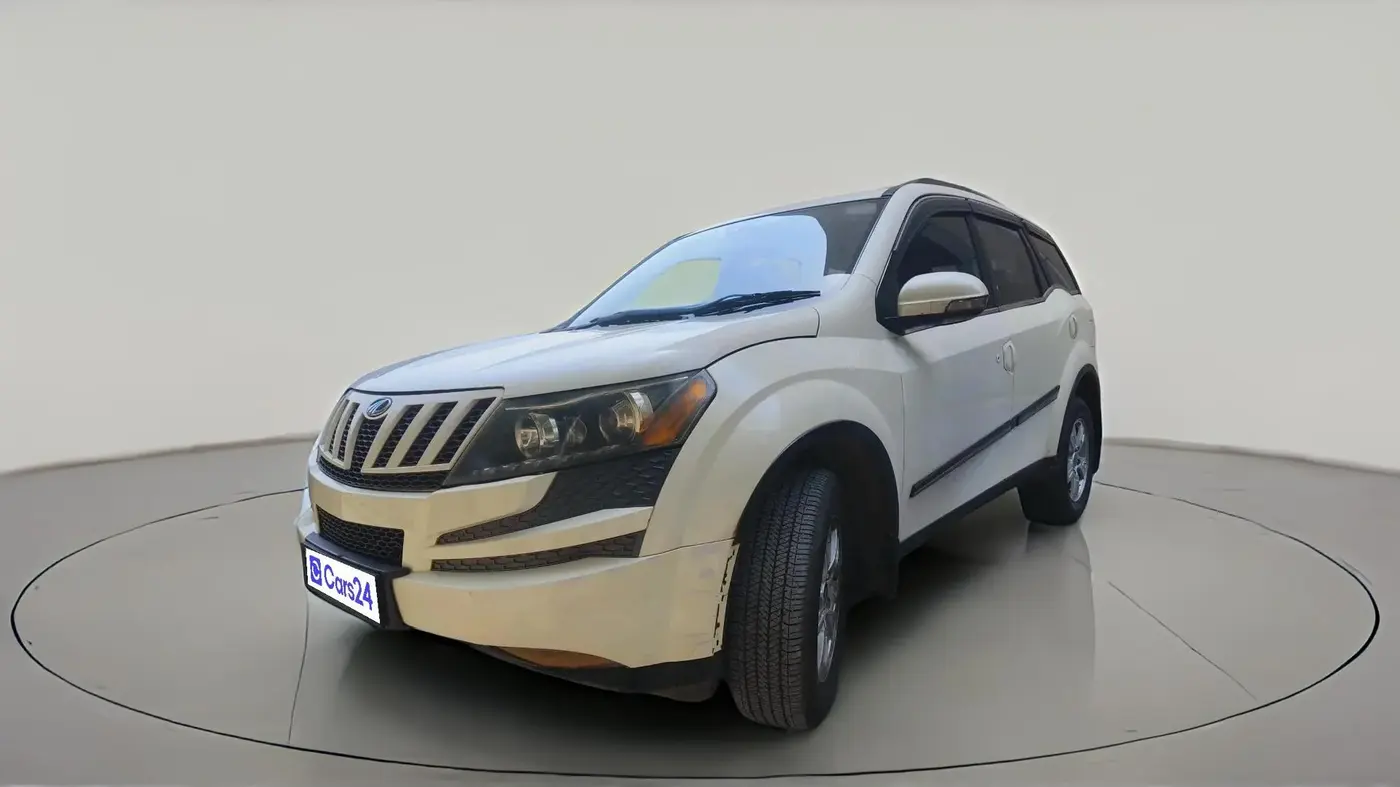 2014 Mahindra XUV500 W8, Diesel, Manual, 1,13,434 km, exterior
