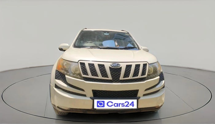 2014 Mahindra XUV500 W8, Diesel, Manual, 1,13,434 km, exterior