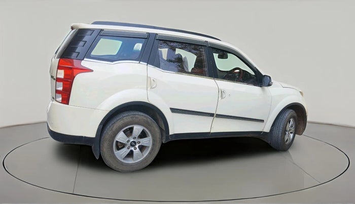 2014 Mahindra XUV500 W8, Diesel, Manual, 1,13,434 km, exterior