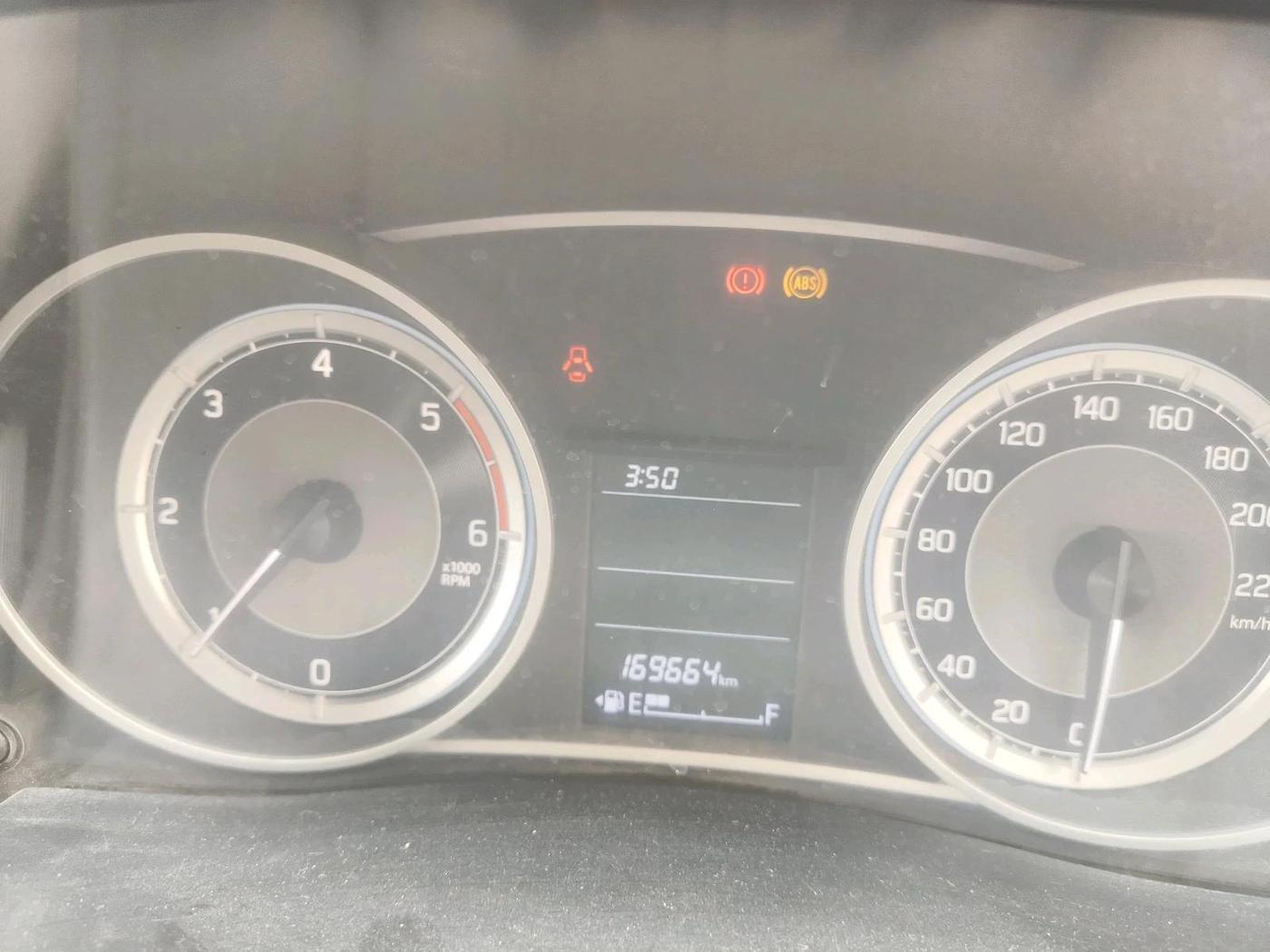 2018 Maruti Dzire VDI, Diesel, Manual, 1,69,664 km, interior
