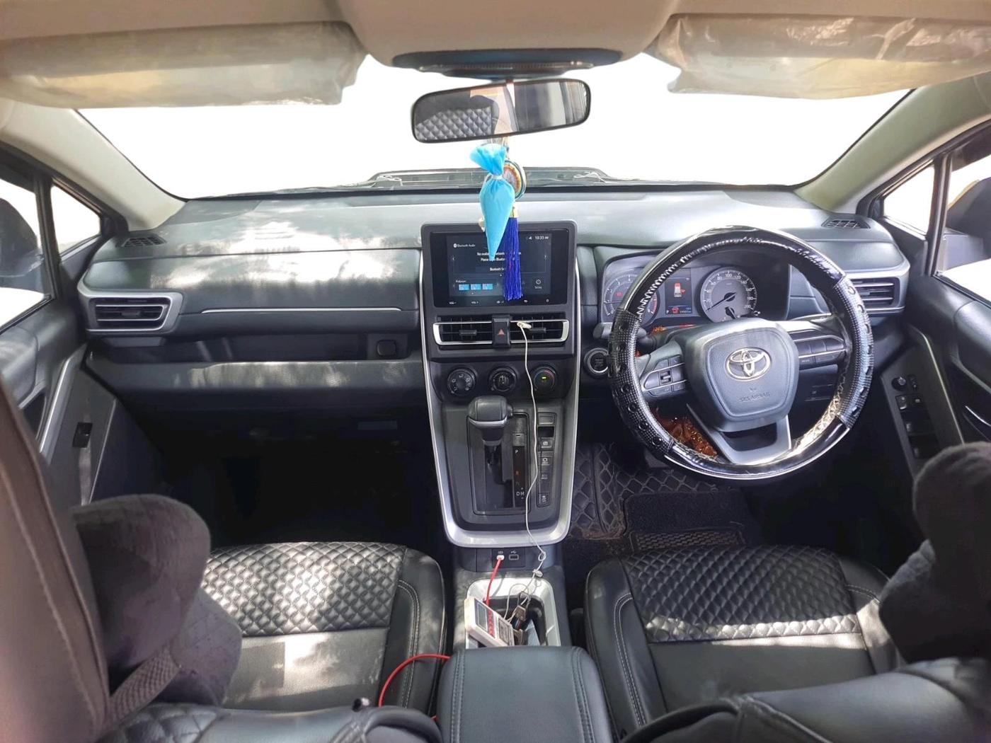 2024 Toyota INNOVA HYCROSS GX 7 STR, Petrol, Automatic, 54,501 km, interior