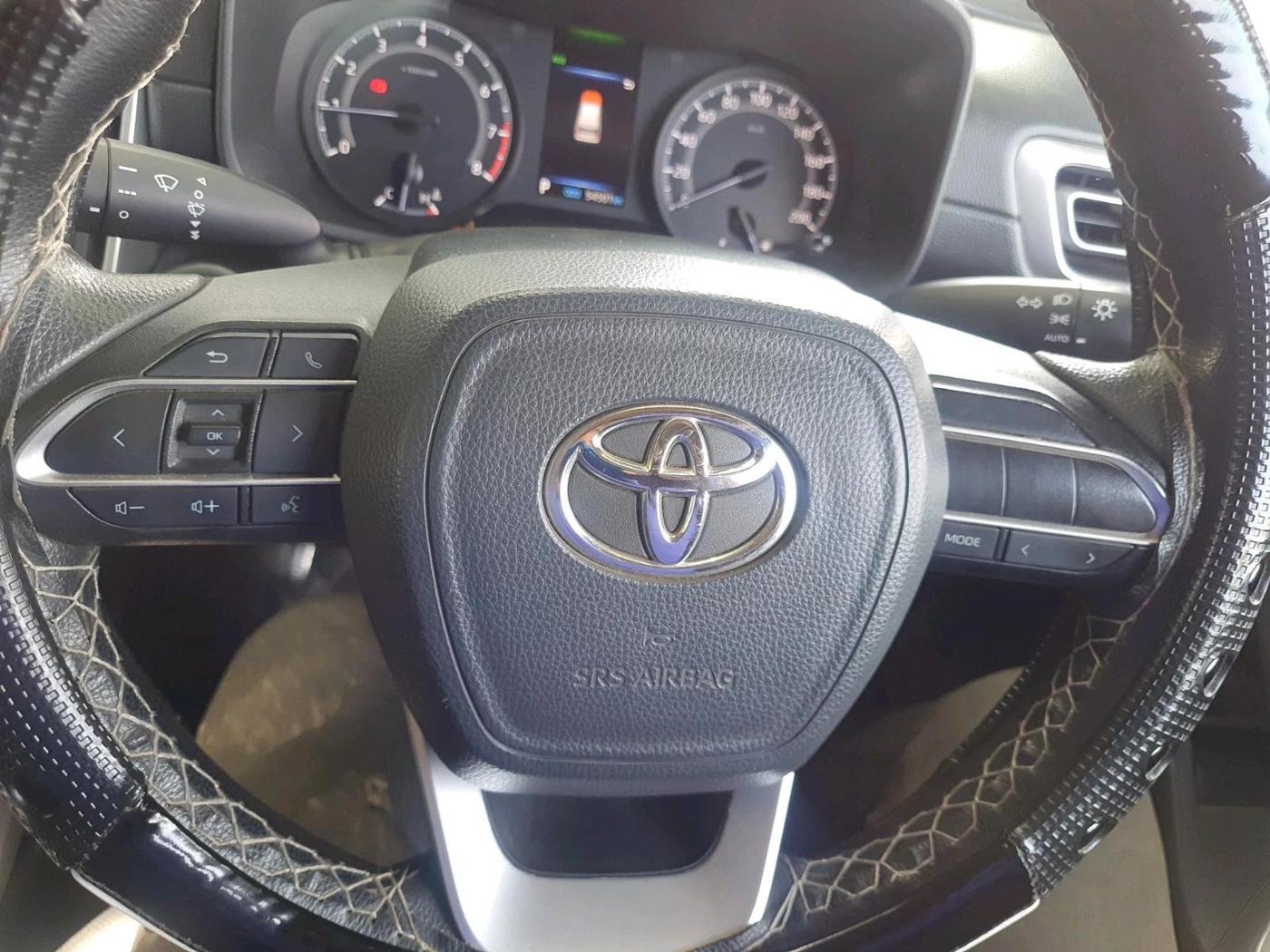 2024 Toyota INNOVA HYCROSS GX 7 STR, Petrol, Automatic, 54,501 km, interior