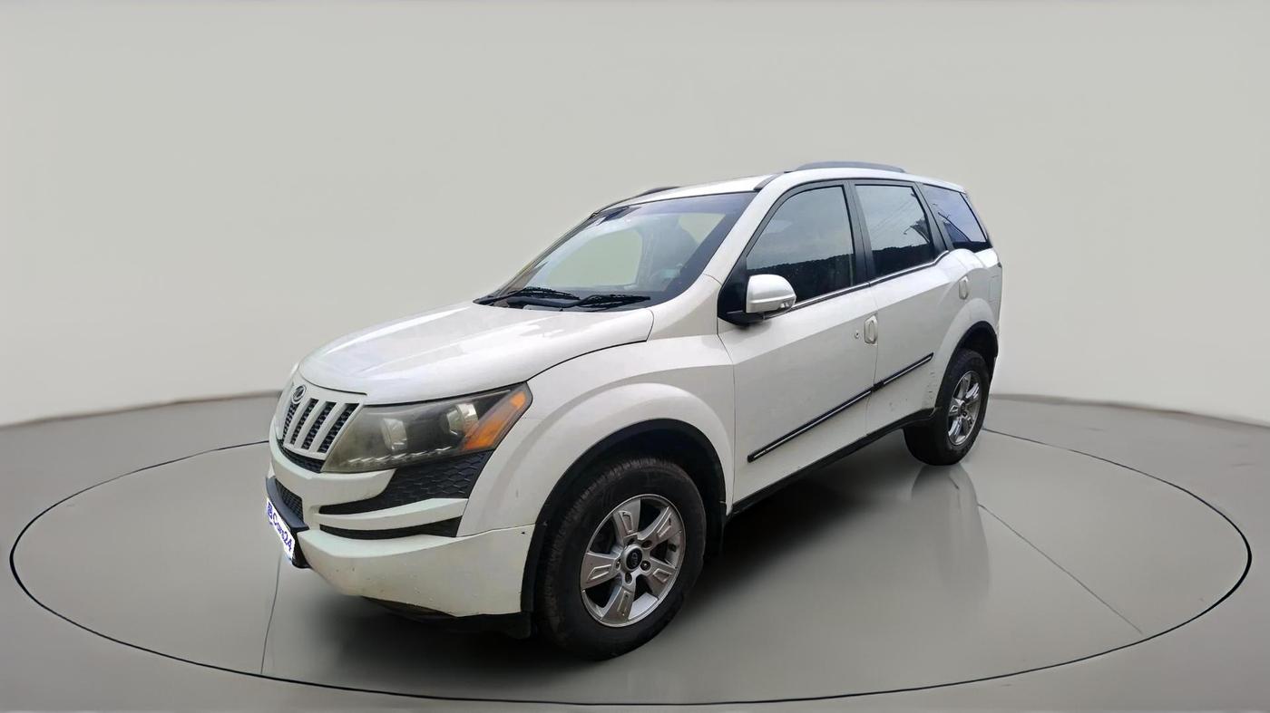 2012 Mahindra XUV500 W8, Diesel, Manual, 1,37,282 km, exterior