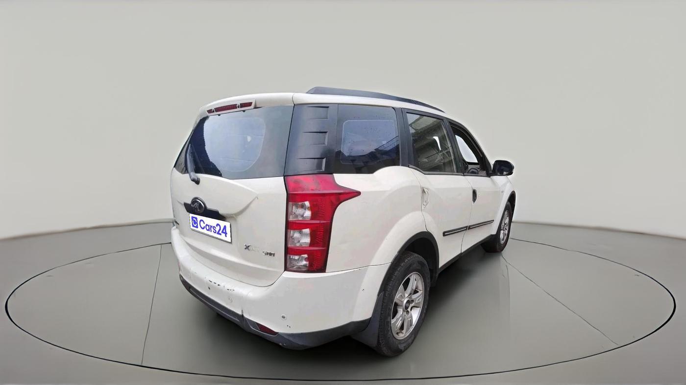 2012 Mahindra XUV500 W8, Diesel, Manual, 1,37,282 km, exterior