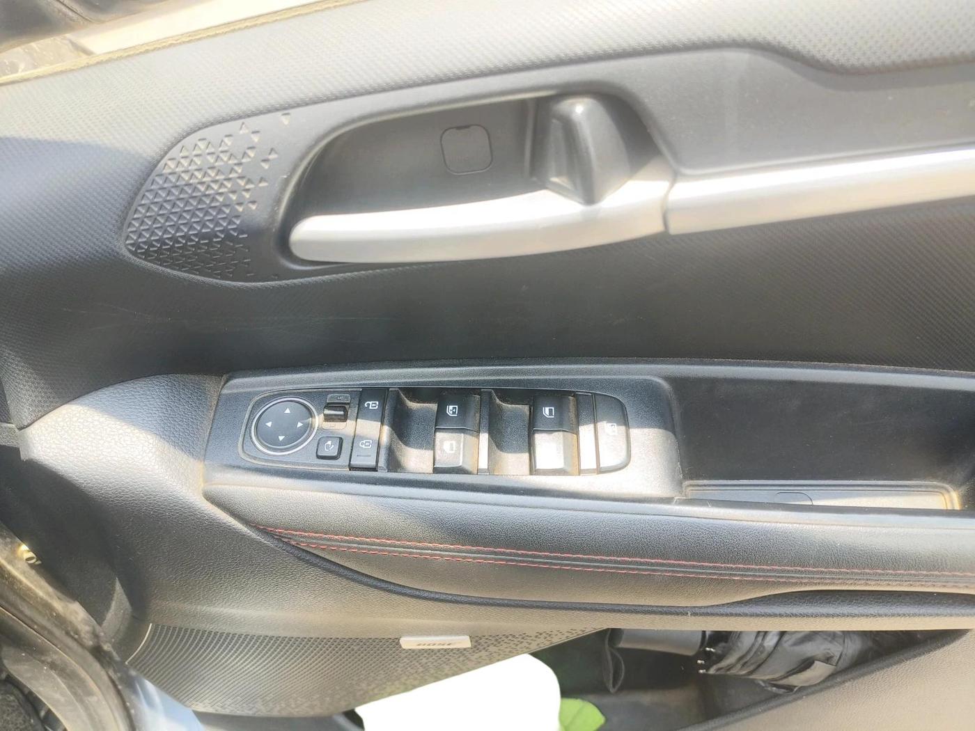 2022 KIA SONET GTX PLUS 1.5, Diesel, Manual, 72,405 km, interior