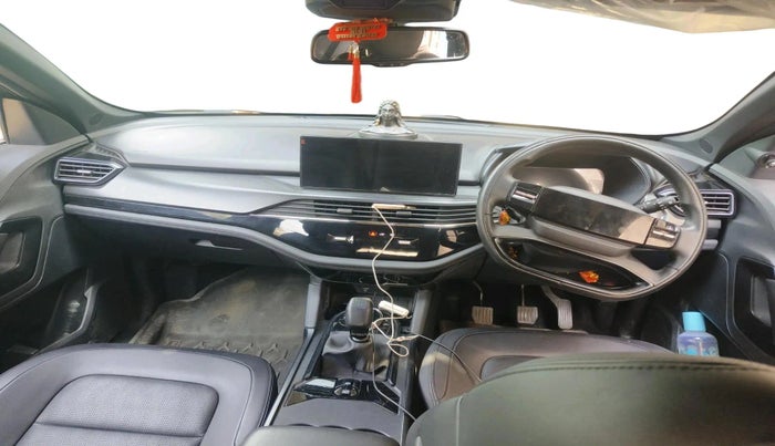 2025 Tata Harrier Fearless Plus Stealth Edition, Diesel, Manual, 37,894 km, interior