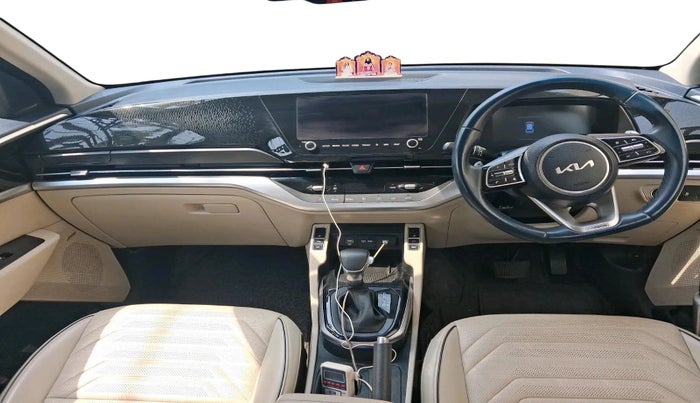 2022 KIA CARENS LUXURY PLUS 1.4 PETROL DCT 7 STR, Petrol, Automatic, 51,352 km, interior