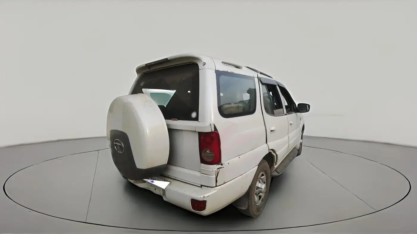 2011 Tata Safari 4X2 EX DICOR 2.2 VTT, Diesel, Manual, 95,187 km, exterior
