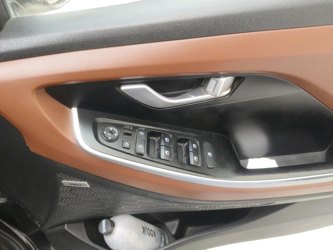 2023 Hyundai ALCAZAR PLATINUM(O) 7STR 1.5 AT, Diesel, Automatic, 1,73,486 km, interior