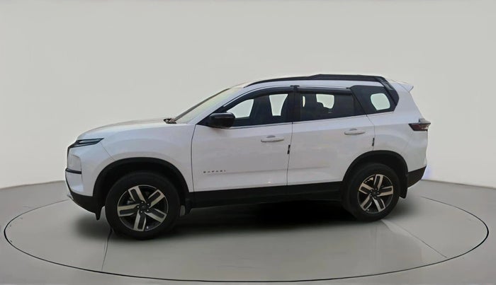 2025 Tata Safari Adventure X Plus 7 STR AT, Diesel, Automatic, 5,181 km, exterior