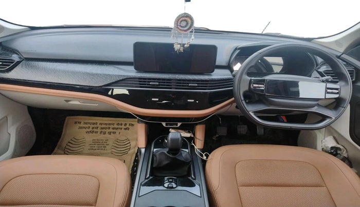 2025 Tata Safari Adventure X Plus 7 STR AT, Diesel, Automatic, 5,181 km, interior