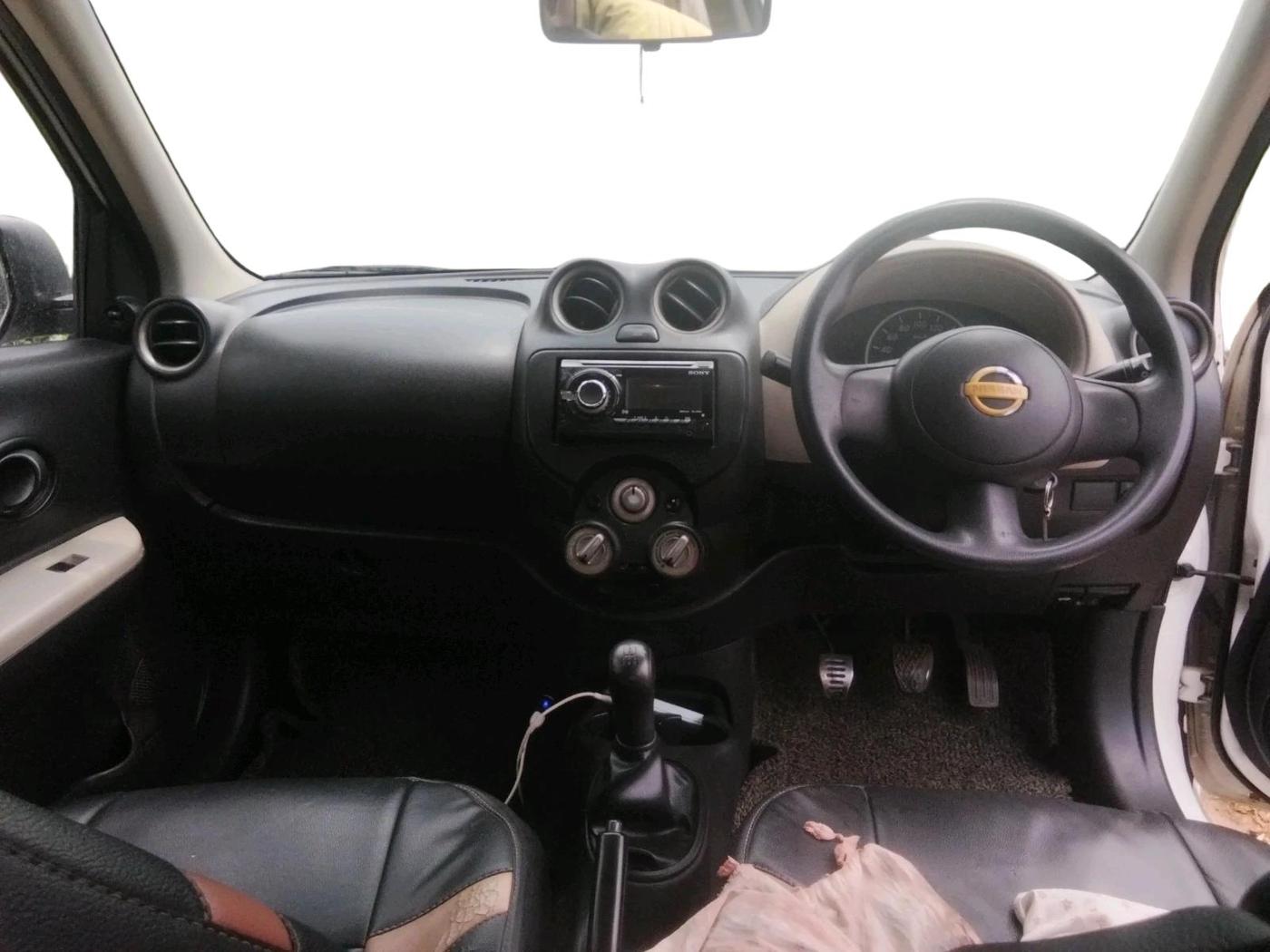 2014 Nissan Micra Active XL, Petrol, Manual, 1,29,374 km, interior
