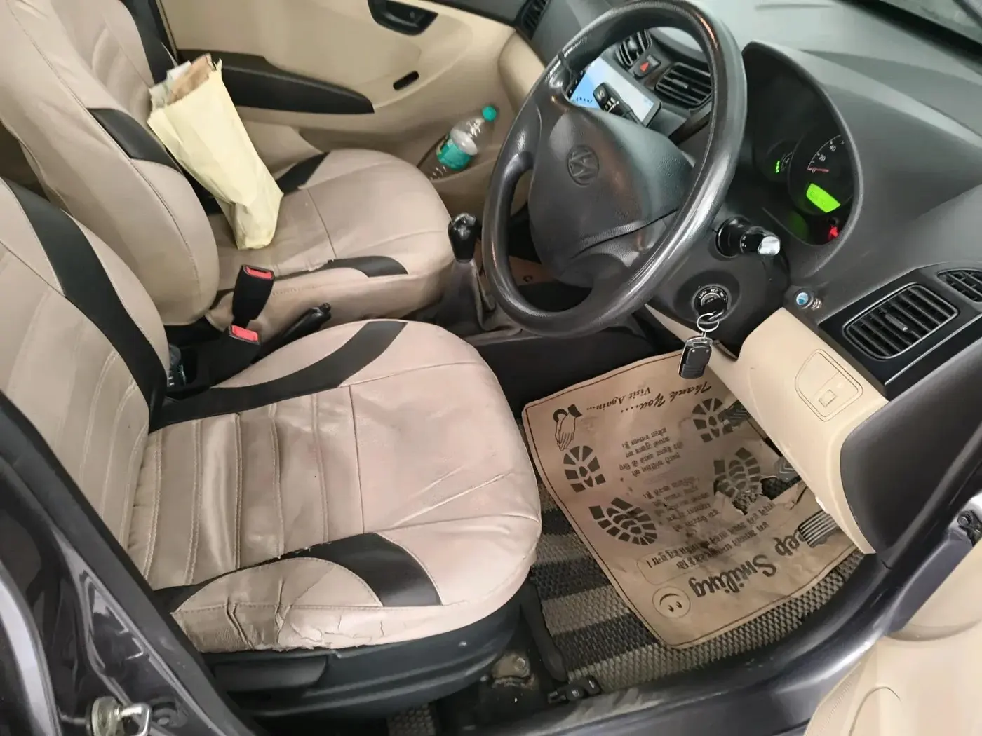 2015 Hyundai Eon ERA +, Petrol, Manual, 1,08,675 km, interior