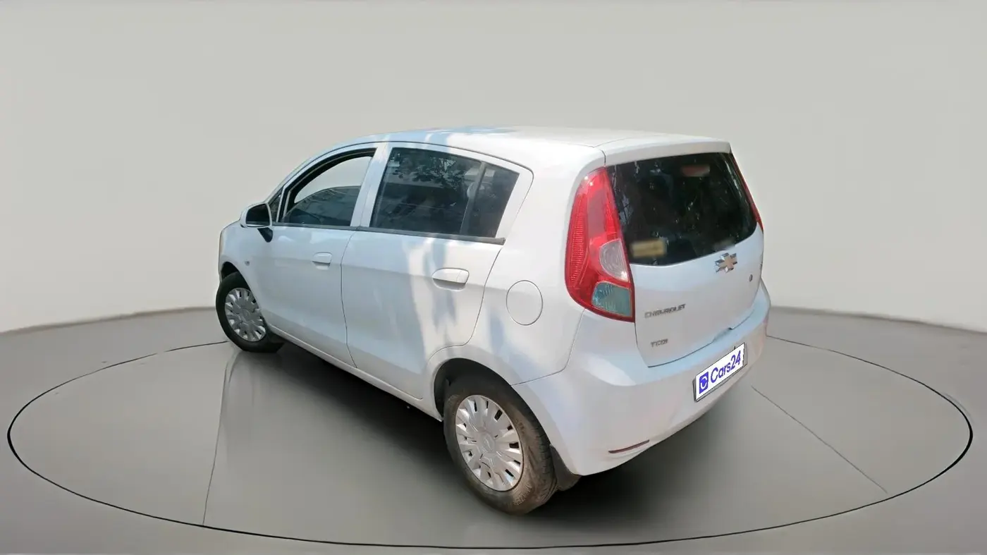 2015 Chevrolet Sail UVA 1.3 LS, Diesel, Manual, 1,85,988 km, exterior