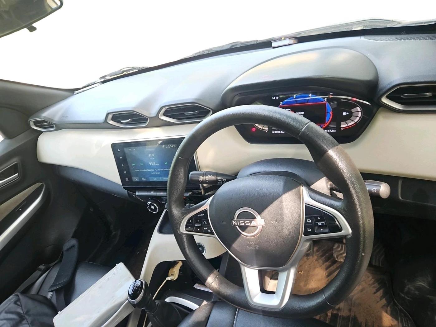 2022 Nissan MAGNITE XV MT, Petrol, Manual, 41,172 km, interior