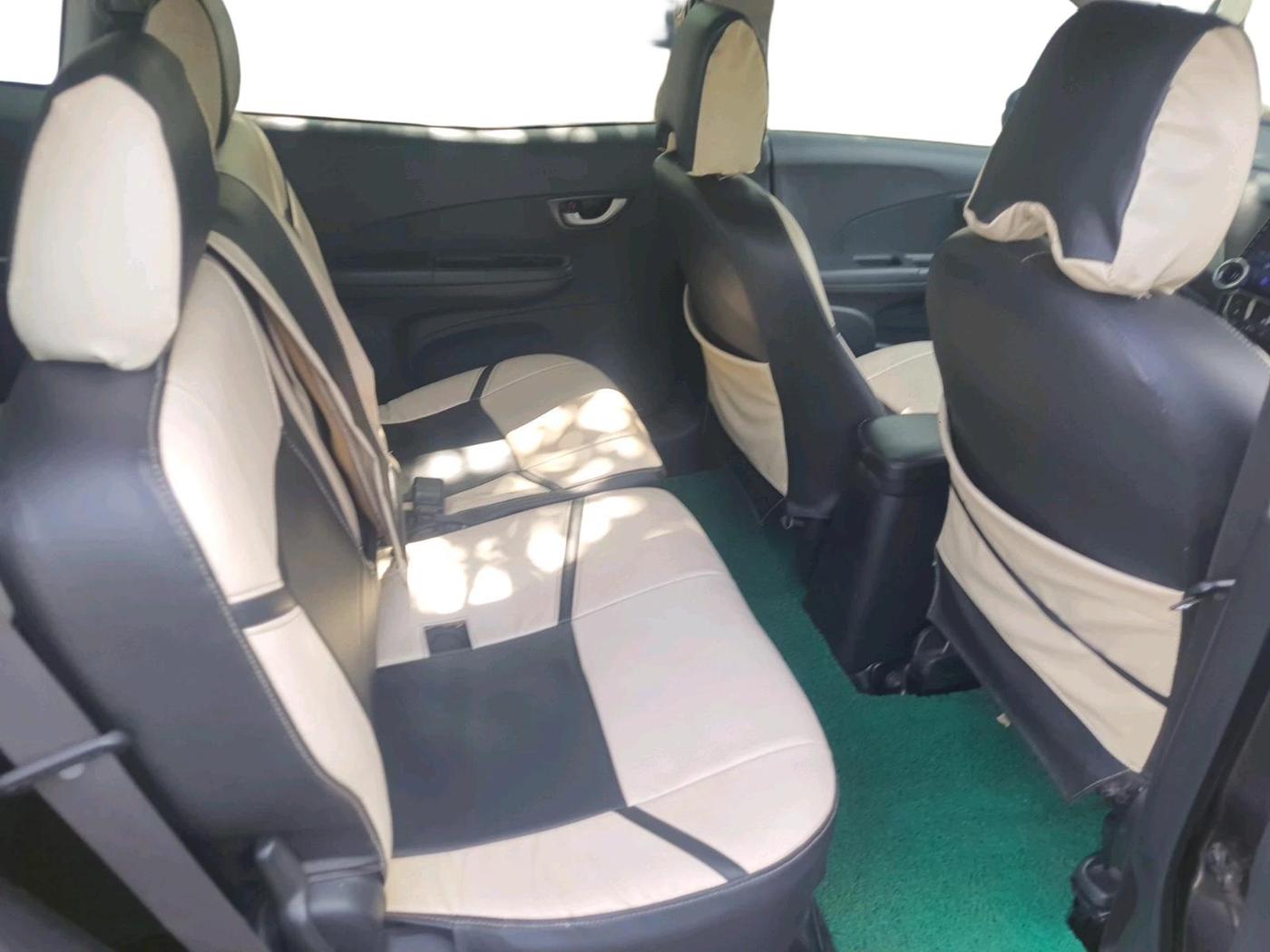 2017 Honda BR-V 1.5L I- DTEC V, Diesel, Manual, 72,120 km, interior