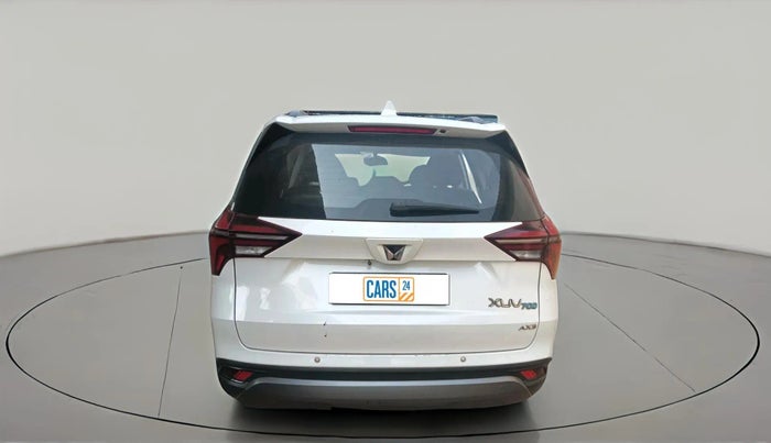 2022 Mahindra XUV700 AX 3 D MT 7 STR, Diesel, Manual, 85,483 km, exterior