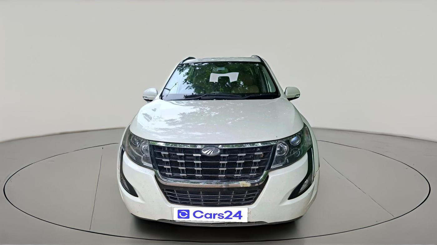 2019 Mahindra XUV500 W7, Diesel, Manual, 1,58,508 km, exterior