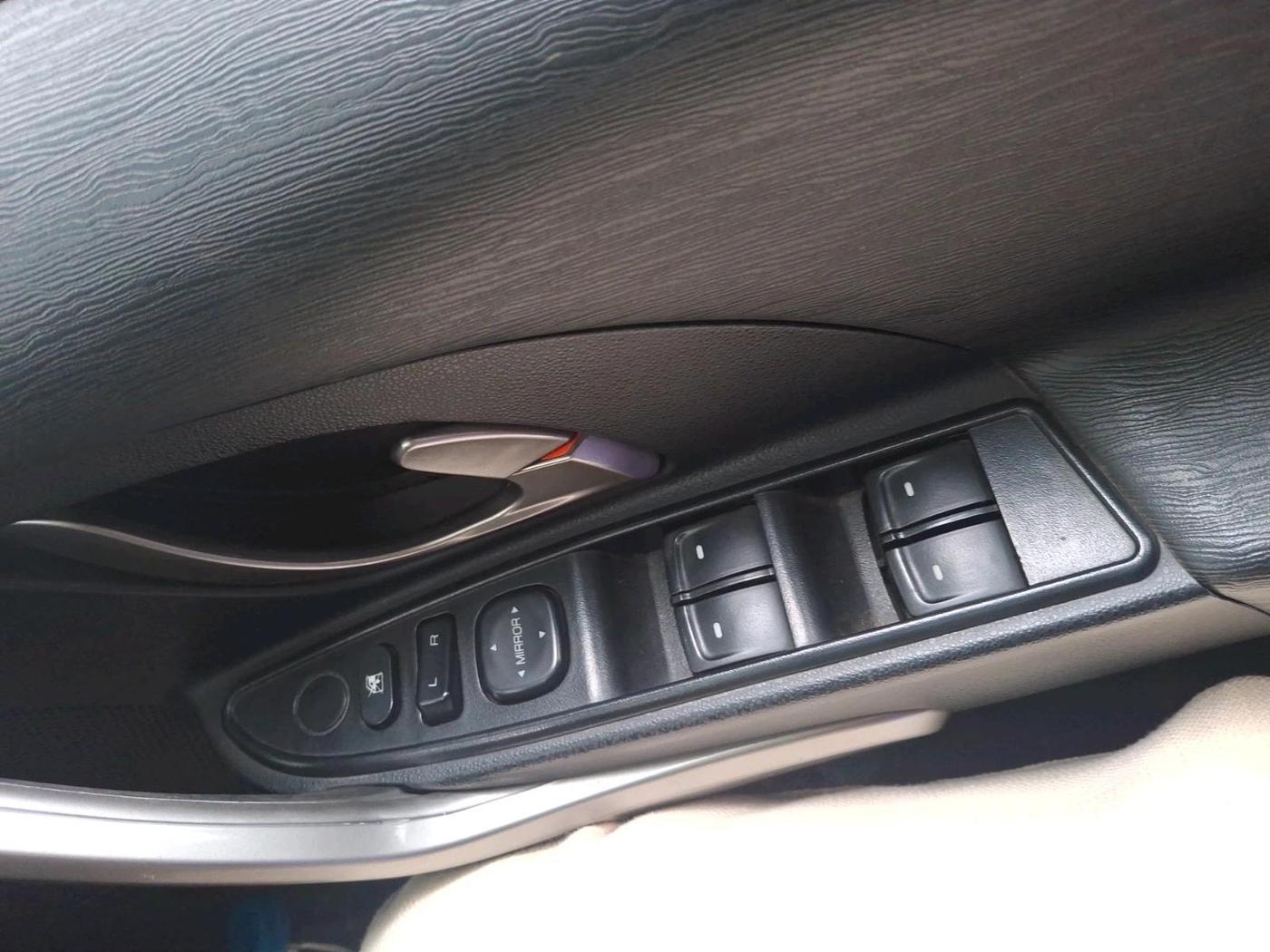2019 Mahindra XUV500 W7, Diesel, Manual, 1,58,508 km, interior