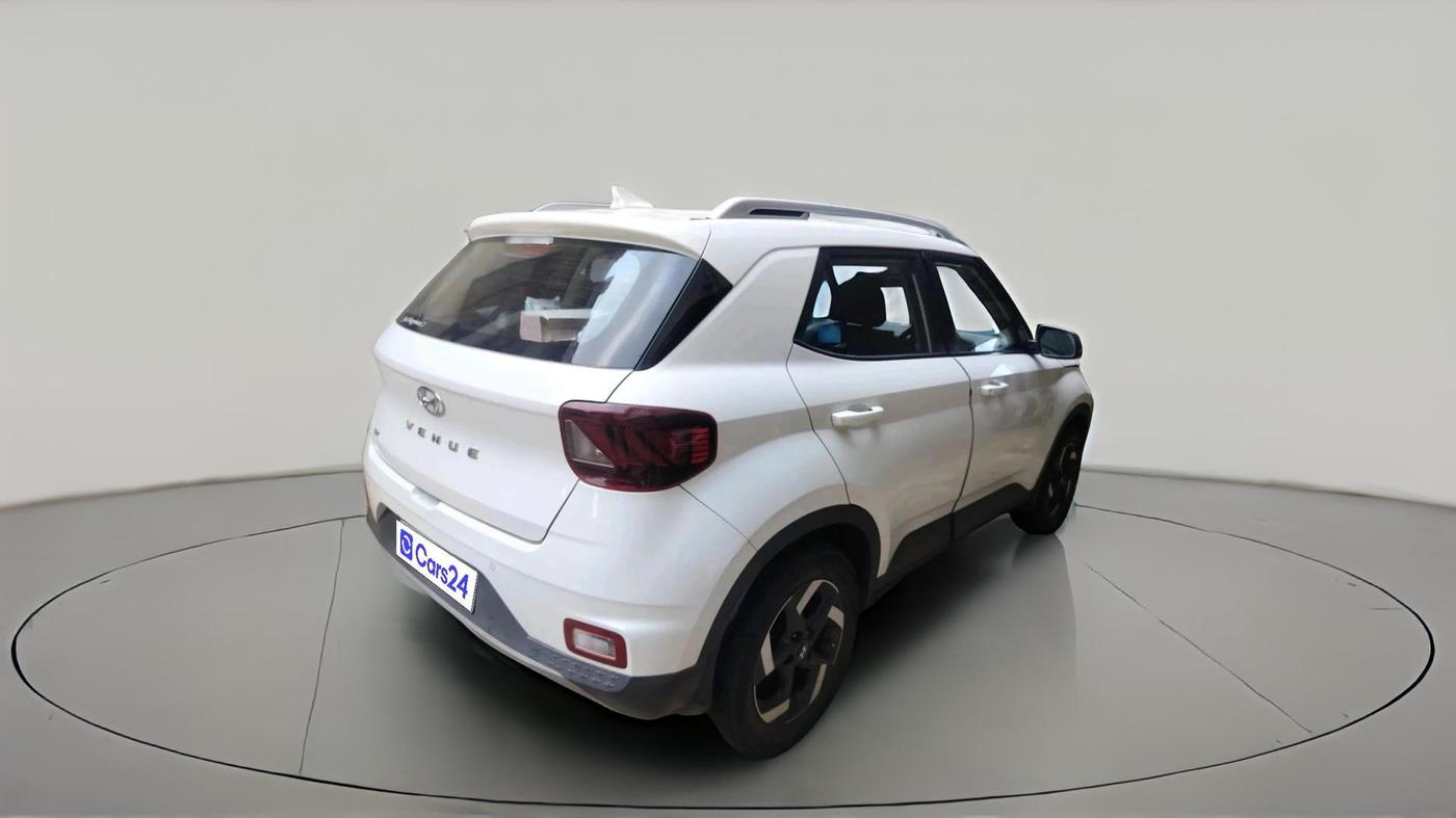 2020 Hyundai VENUE SX 1.5 CRDI, Diesel, Manual, 49,340 km, exterior