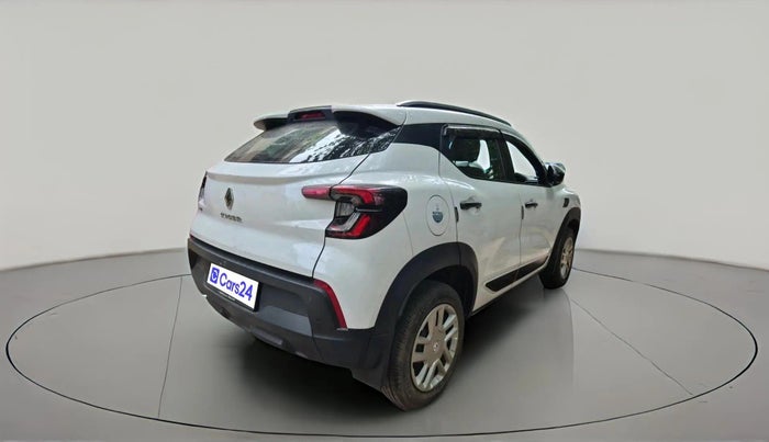 2022 Renault Kiger RXE MT, Petrol, Manual, 6,947 km, exterior