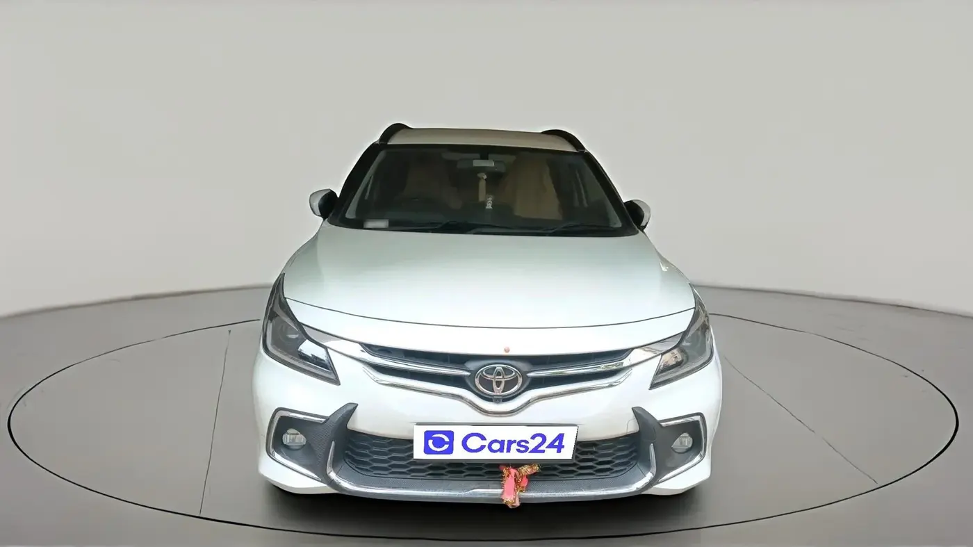 2023 Toyota Glanza V AMT, Petrol, Automatic, 6,166 km, exterior