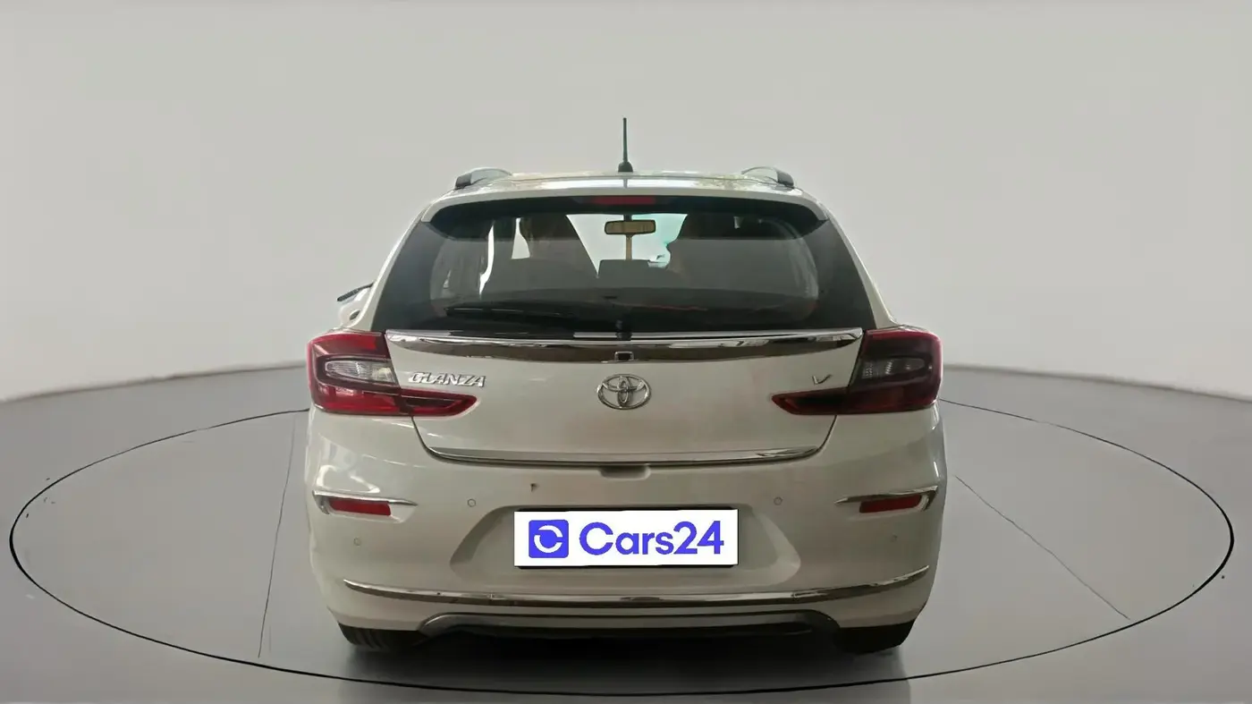2023 Toyota Glanza V AMT, Petrol, Automatic, 6,166 km, exterior