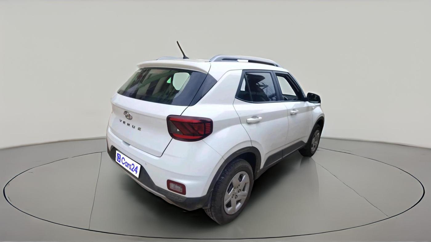 2021 Hyundai VENUE S 1.2, Petrol, Manual, 92,617 km, exterior