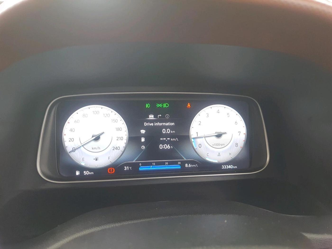 2022 Hyundai ALCAZAR 2.0 SIGNATURE MT 6STR, Petrol, Manual, 33,740 km, interior