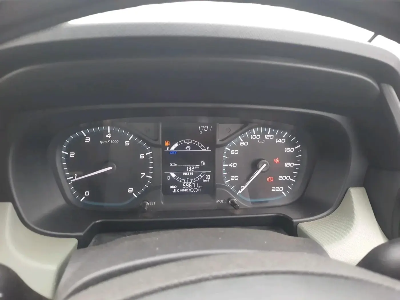 2022 Tata PUNCH ADVENTURE MT, Petrol, Manual, 59,671 km, interior