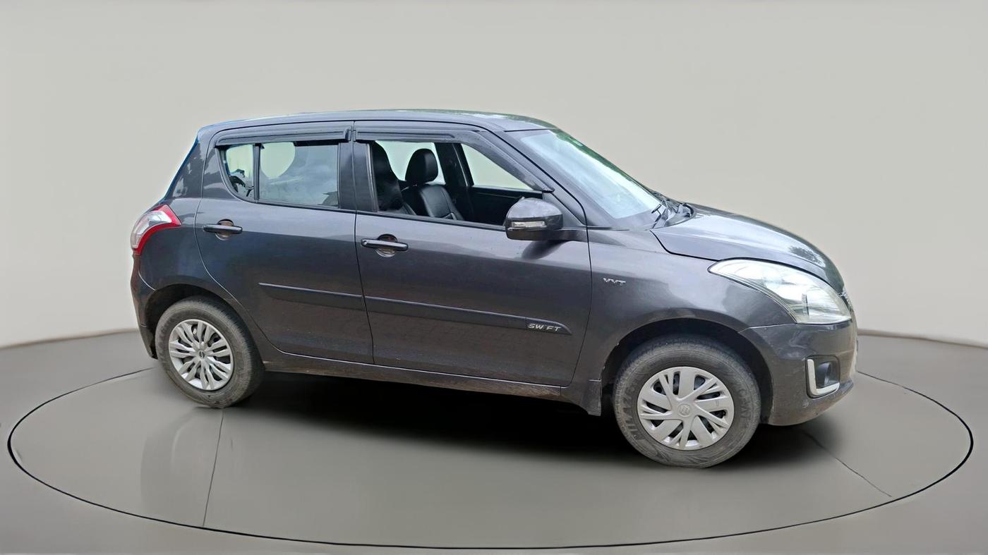 2017 Maruti Swift VXI O, Petrol, Manual, 1,11,301 km, exterior
