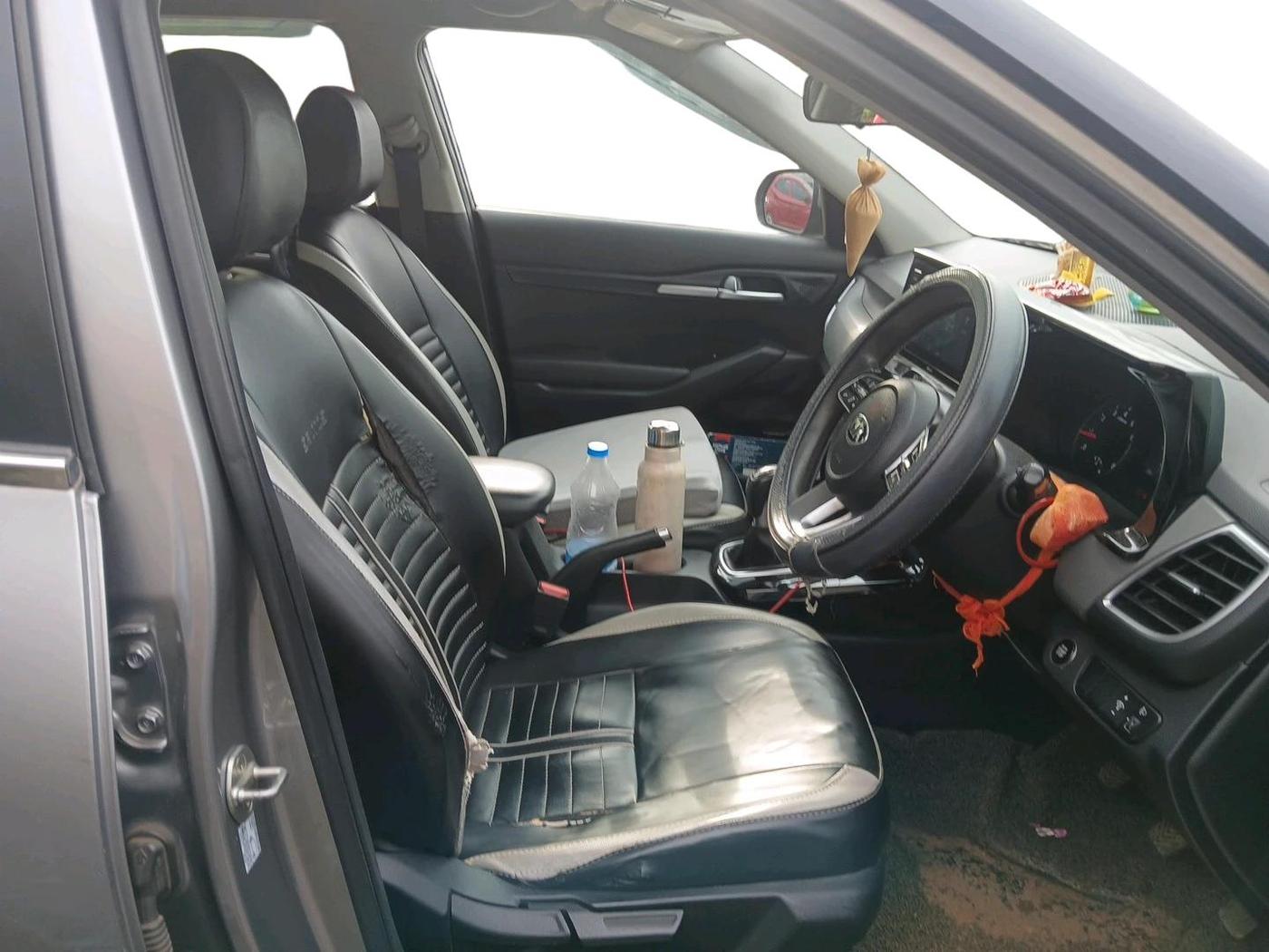 2019 KIA SELTOS HTK PLUS 1.5, Petrol, Manual, 15,366 km, interior