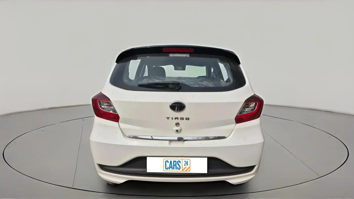2024 Tata Tiago XZA PLUS DUAL TONE PETROL, Petrol, Automatic, 11,000 km, exterior