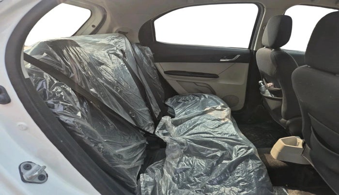 2024 Tata Tiago XZA PLUS DUAL TONE PETROL, Petrol, Automatic, 11,000 km, interior