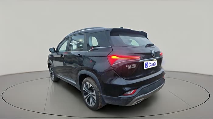 2023 MG HECTOR PLUS SHARP 1.5 PETROL TURBO CVT 6-STR, Petrol, Automatic, 11,058 km, exterior