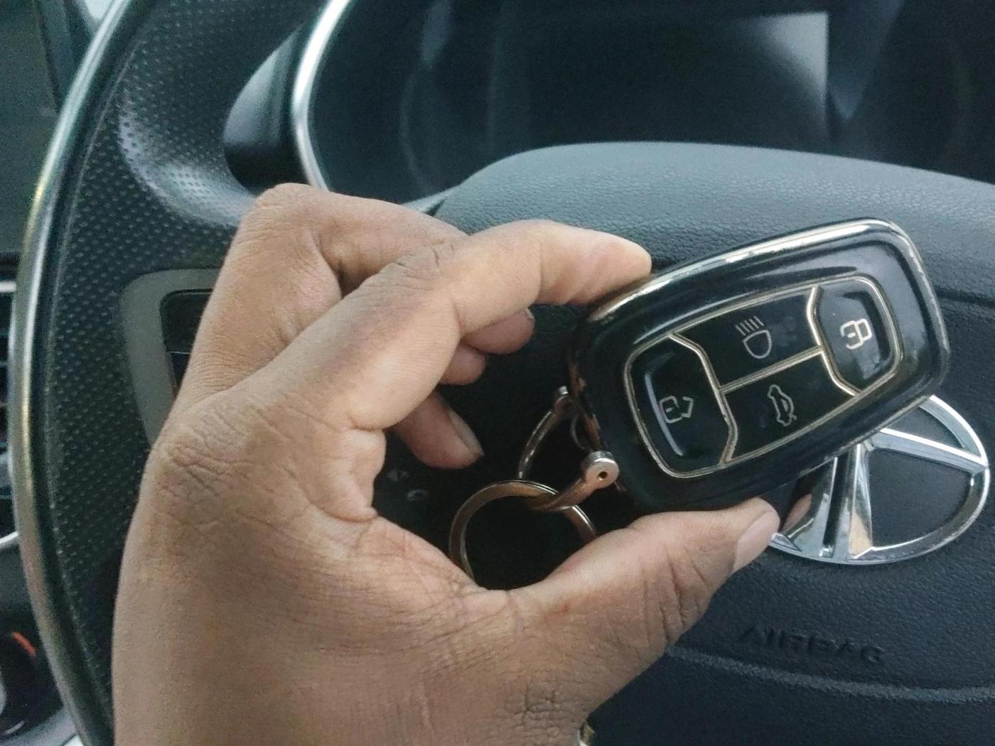 2023 Tata Safari XZ PLUS, Diesel, Manual, 31,880 km, interior