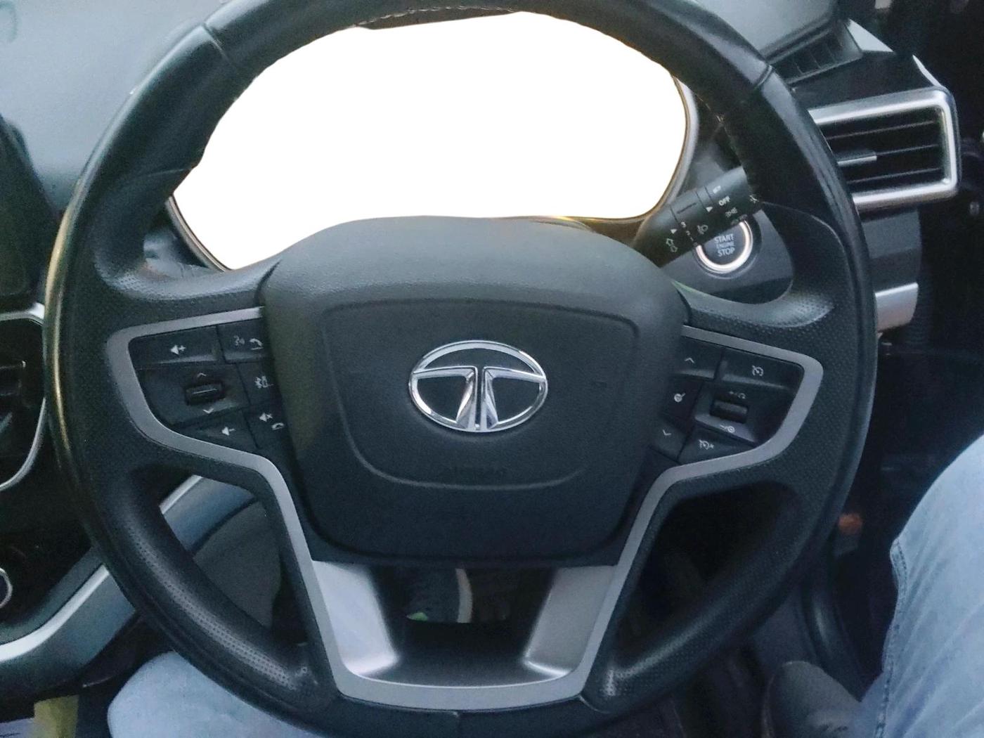 2023 Tata Safari XZ PLUS, Diesel, Manual, 31,880 km, interior