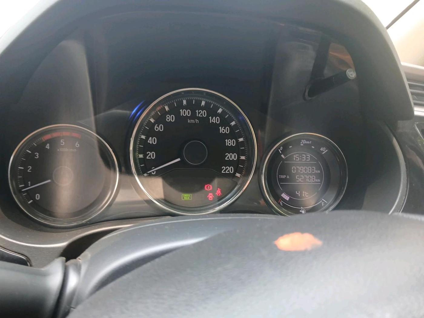 2017 Honda City 1.5L I-DTEC V, Diesel, Manual, 79,083 km, interior