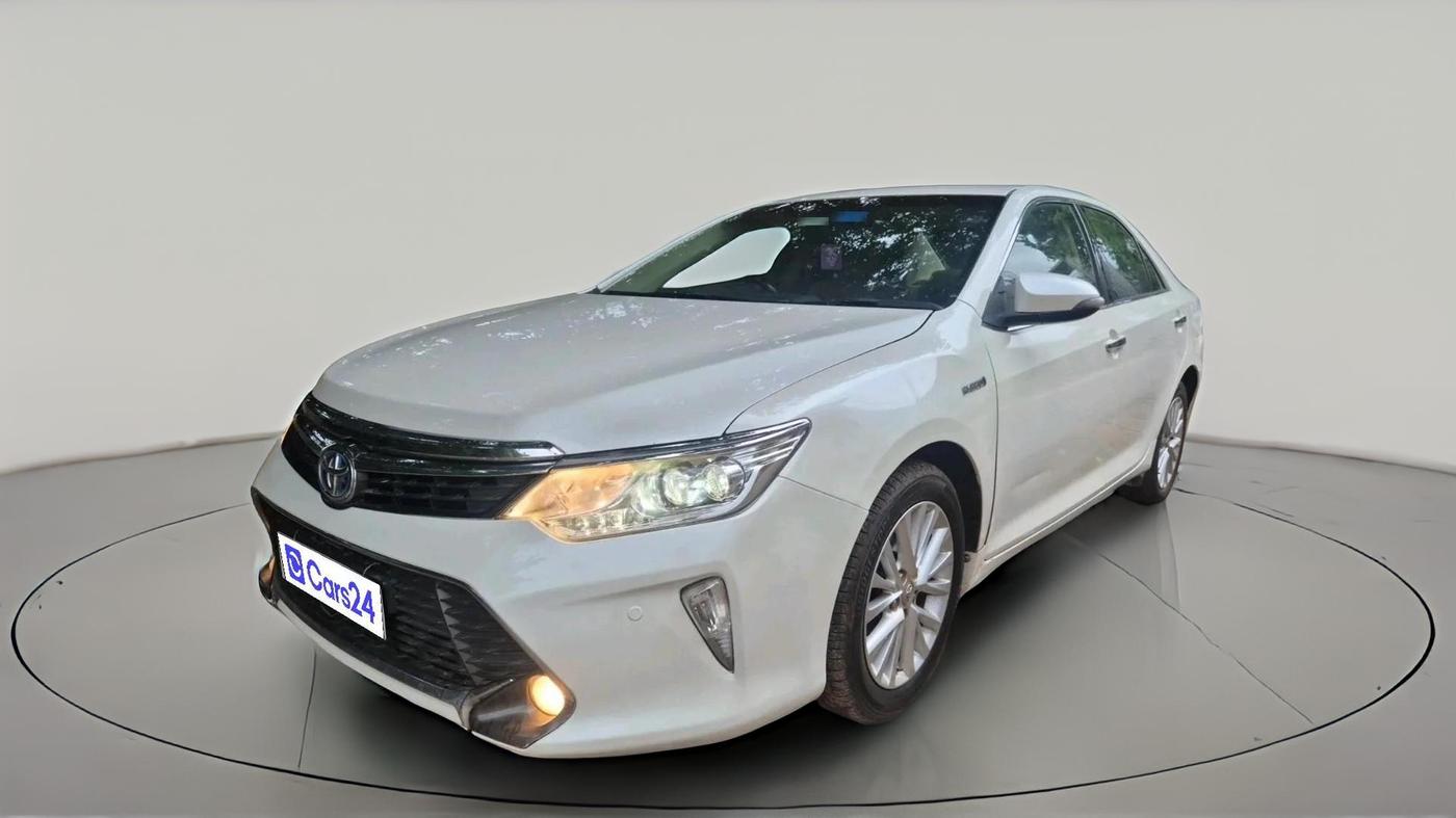 2016 Toyota Camry HYBRID, Hybrid, Automatic, 2,10,675 km, exterior