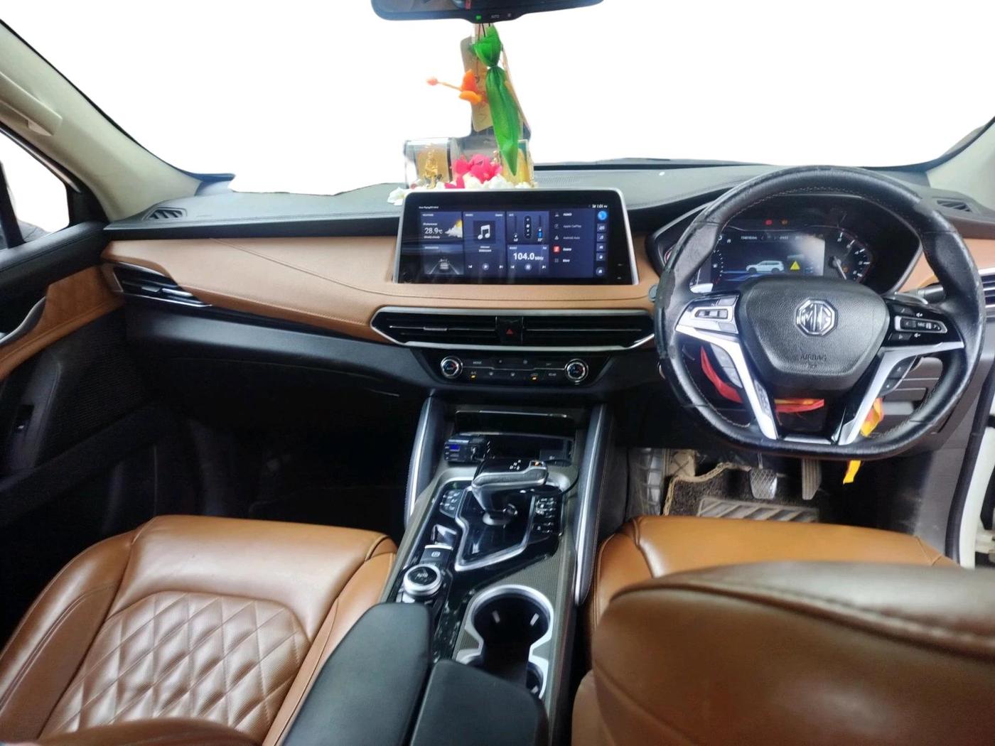 2021 MG GLOSTER SHARP 7 STR 2.0 TWIN TURBO 4WD, Diesel, Automatic, 1,34,016 km, interior