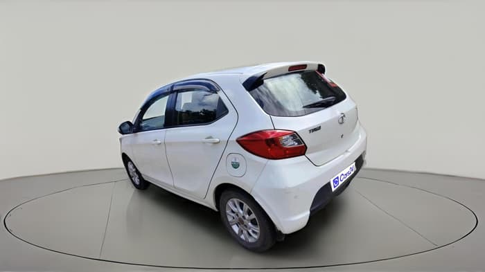 2016 Tata Tiago XZ PETROL, Petrol, Manual, 32,894 km, exterior