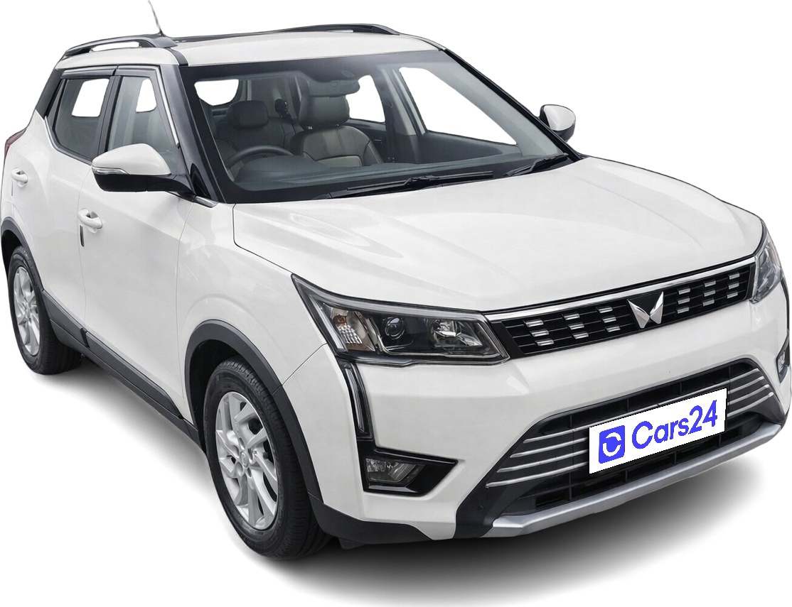 2023 Mahindra XUV300 - SUV - Diesel - Manual - ₹9.90 lakh