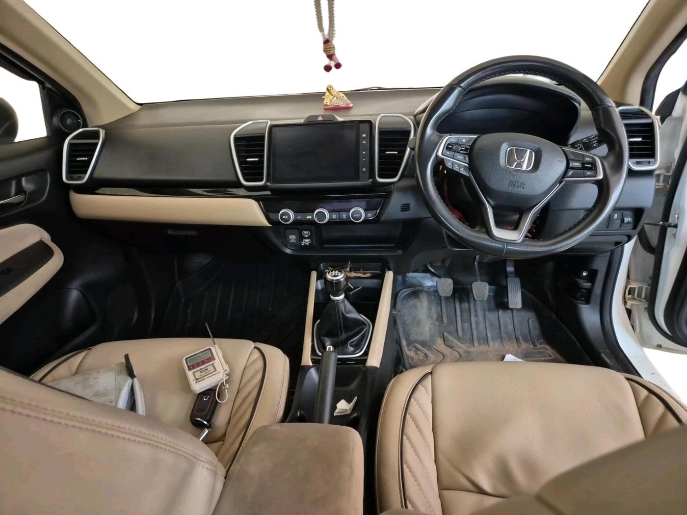 2022 Honda City 1.5L I-VTEC VX, Petrol, Manual, 29,065 km, interior